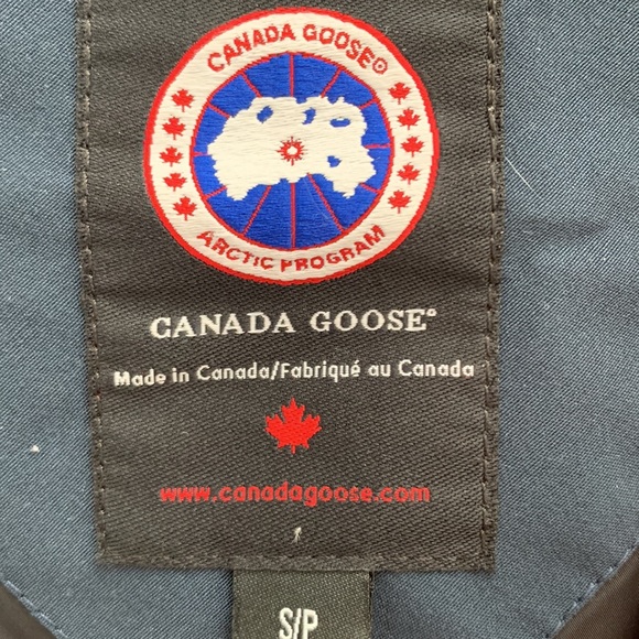 Original Canada Goose Jacket (Size Small) - Picture 5 of 8